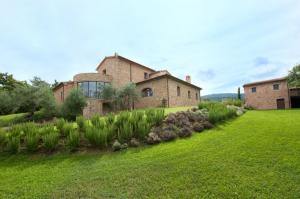 Rustici e Casali in Vendita a Piegaro #5