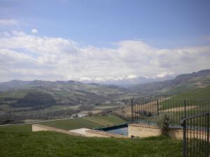 Rustici e Casali in Affitto a Montelparo #15