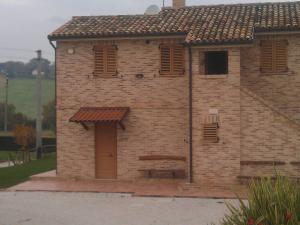 Rustici e Casali in Vendita a Recanati #9