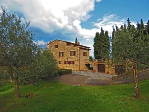 Ville di Prestigio in Vendita a Sarteano #4