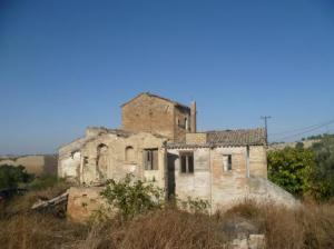 Rustici e Casali in Vendita a Monte Vidon Combatte #4