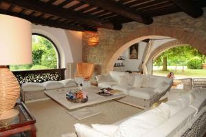 Ville di Prestigio in Vendita a Sarteano #13