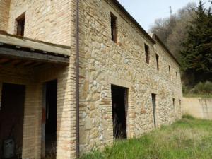 Rustici e Casali in Vendita a Ripatransone #14