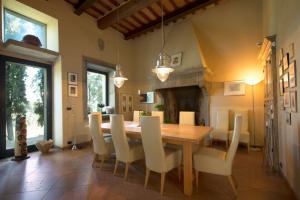 Ville di Prestigio in Vendita a Perugia #7