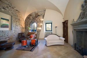 Ville di Prestigio in Vendita a Perugia #12