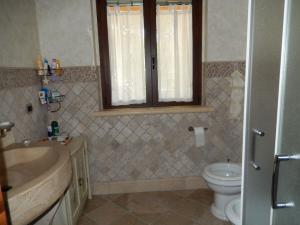 Ville di Prestigio in Vendita a Colonnella #14