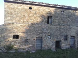 Rustici e Casali in Vendita a Montegiorgio #4