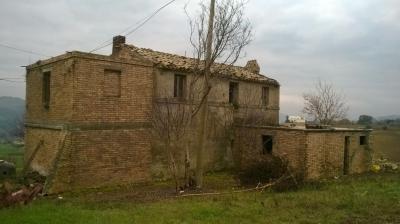 Rustici e Casali in Vendita a Moresco #3