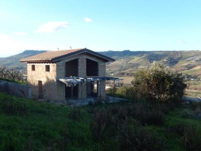 Rustici e Casali in Vendita a Campofilone #5