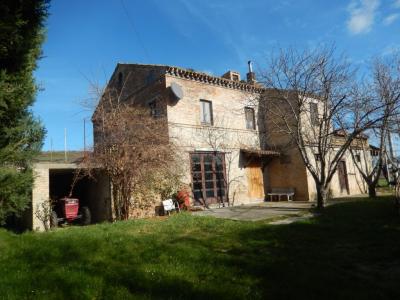 Rustici e Casali in Vendita a Moresco #13