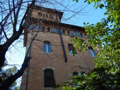 Ville di Prestigio in Vendita a Macerata #2