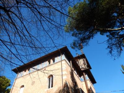 Ville di Prestigio in Vendita a Macerata #5