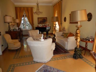 Ville di Prestigio in Vendita a Macerata #8