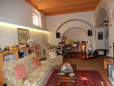 Ville di Prestigio in Vendita a Macerata #12
