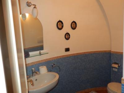 Ville di Prestigio in Vendita a Macerata #15