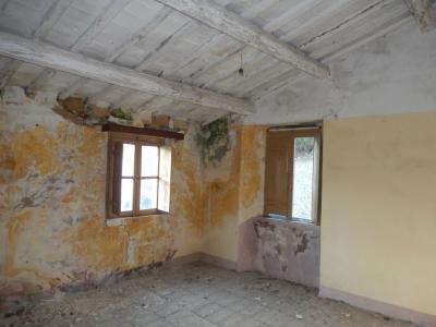 Rustici e Casali in Vendita a Montelparo #13