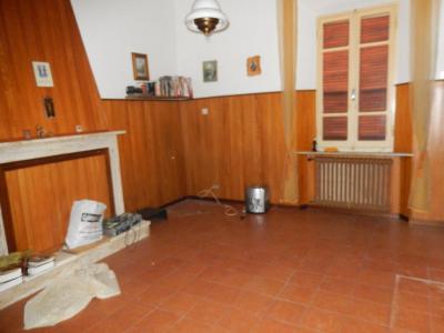 Rustici e Casali in Vendita a Massignano #7