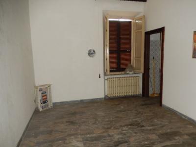 Rustici e Casali in Vendita a Massignano #16