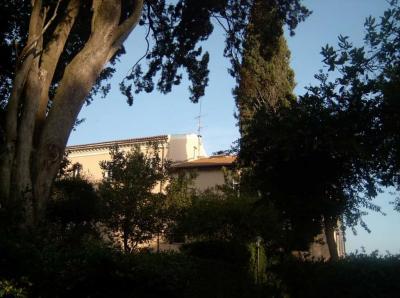 Ville di Prestigio in Vendita a Cossignano #6