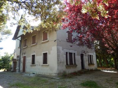 Ville di Prestigio in Vendita a Porto Recanati #4