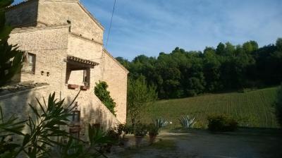 Strutture ricettive in Vendita a Acquaviva Picena #36
