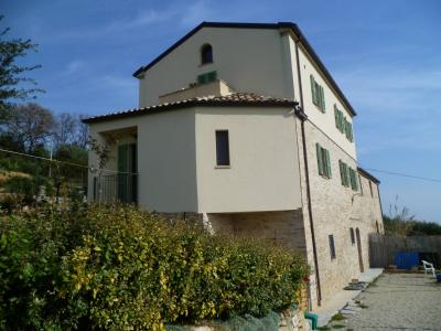 Rustici e Casali in Vendita a Ripatransone #2