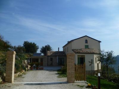 Rustici e Casali in Vendita a Ripatransone #3