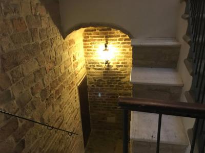 Centri Storici in Vendita a Offida #25