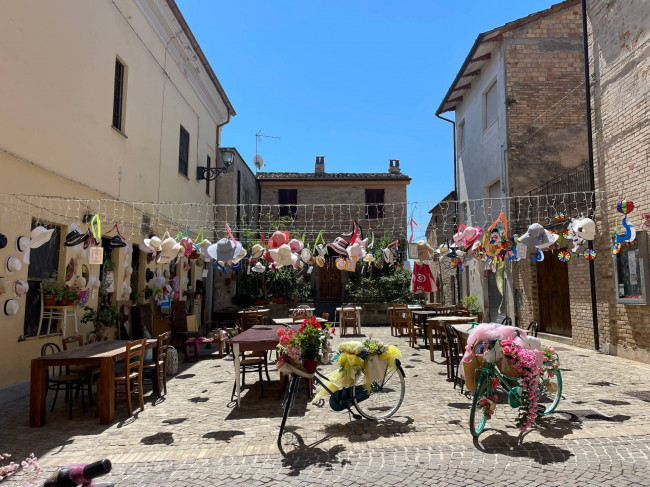 Centri Storici in Vendita a Altidona #21