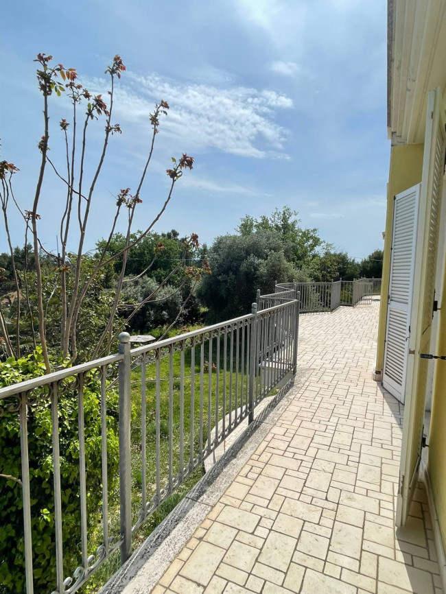 Case indipendenti in Vendita a Grottammare #15