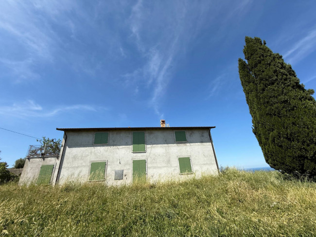 Rustici e Casali in Vendita a Ripatransone #35