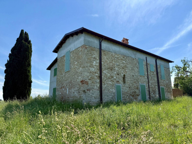 Rustici e Casali in Vendita a Ripatransone #45