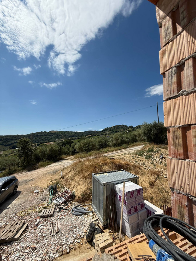 Rustici e Casali in Vendita a Ripatransone #8