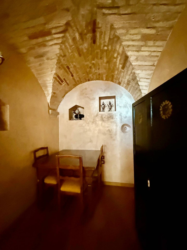 Centri Storici in Vendita a Altidona #9