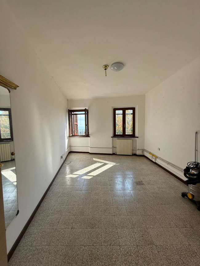 Centri Storici in Vendita a Altidona #38