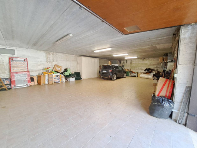 Rustici e Casali in Vendita a Montefiore dell'Aso #8