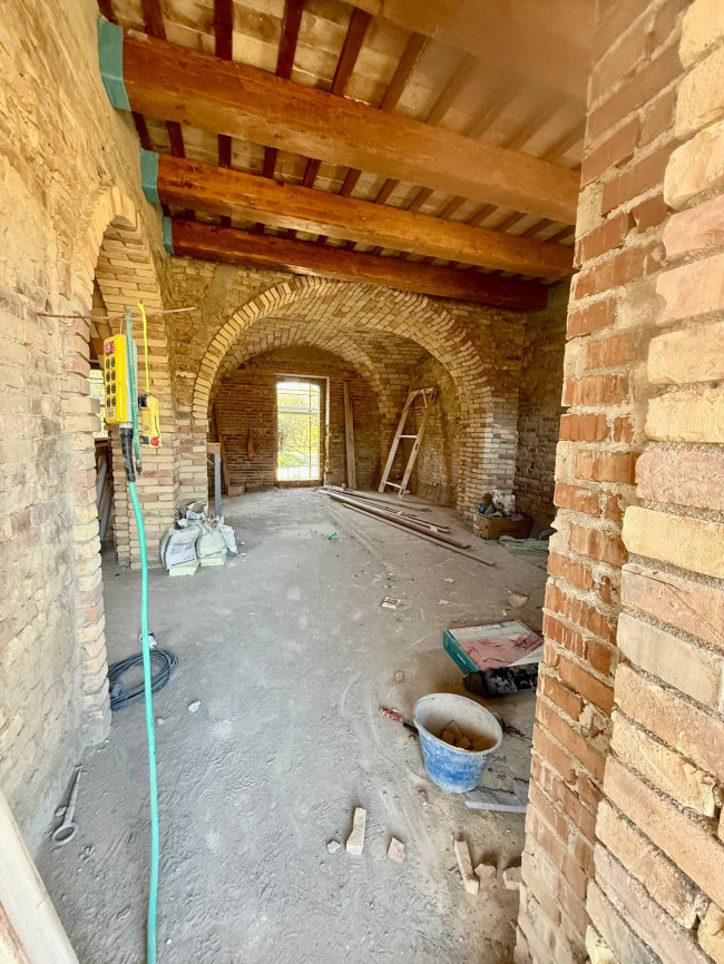 Rustici e Casali in Vendita a Ripatransone #24