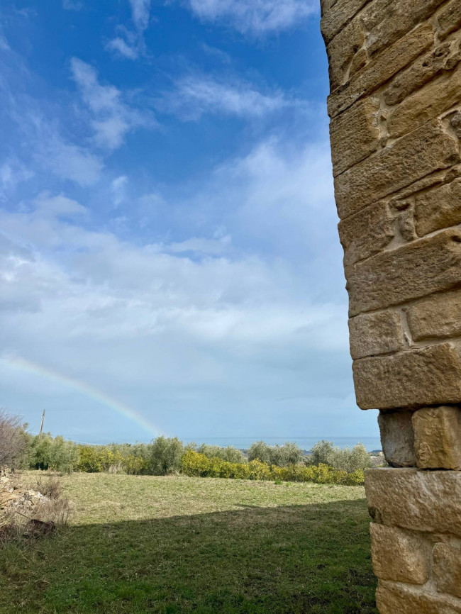 Rustici e Casali in Vendita a Ripatransone #57