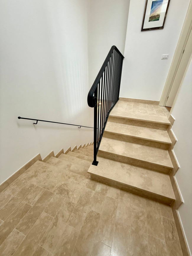 Centri Storici in Vendita a Altidona #10