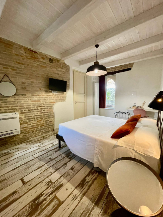 Centri Storici in Vendita a Altidona #12