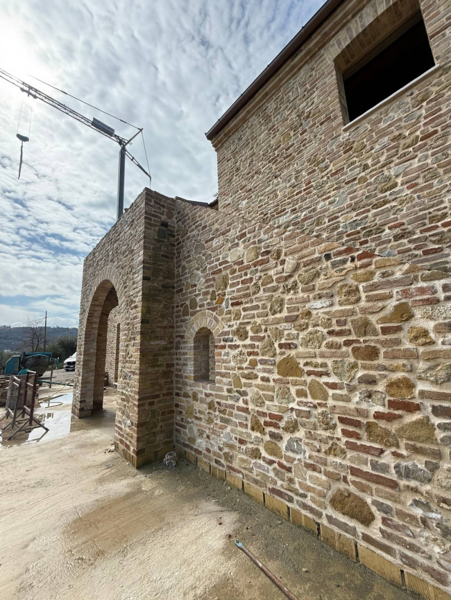 Rustici e Casali in Vendita a Ripatransone #19