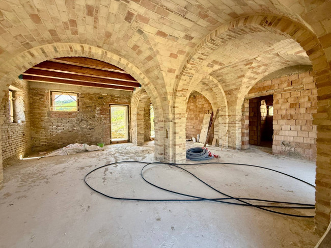 Rustici e Casali in Vendita a Ripatransone #3